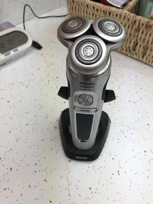 Customer reviews for Philips Norelco S9000 Prestige Powered