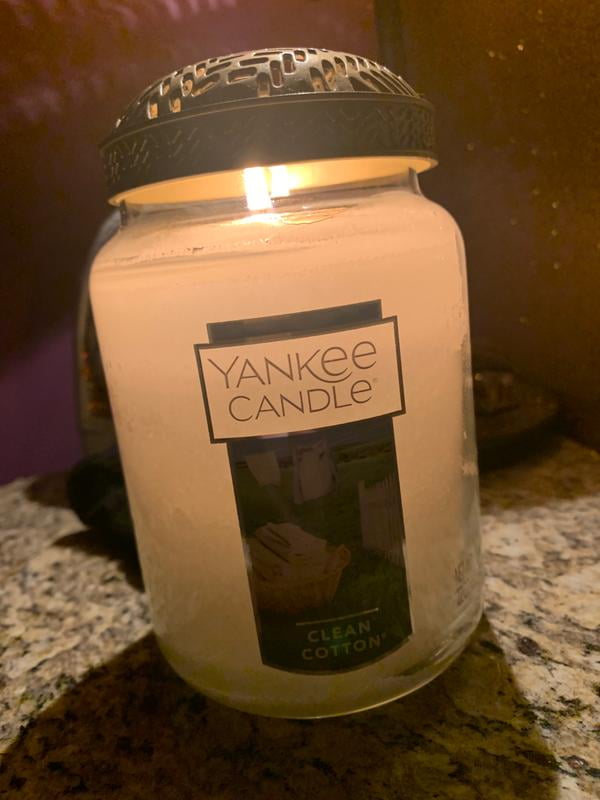 Yankee Candle Clean Cotton - Original Large Jar Scented Candle 