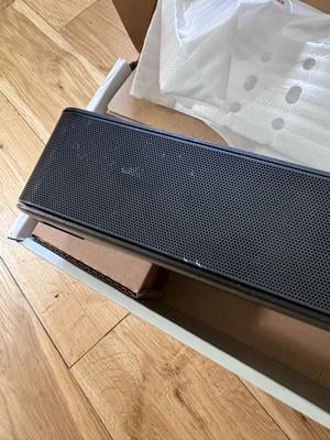 Bose REALITY5 Indoor Bluetooth 21.6 in Soundbar Black, 732522-1110
