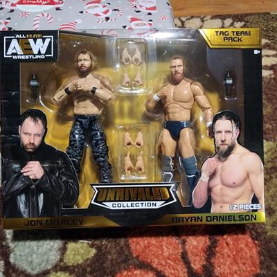 Walmart Exclusive: AEW Unrivaled 6-inch Moxley & Danielson Action