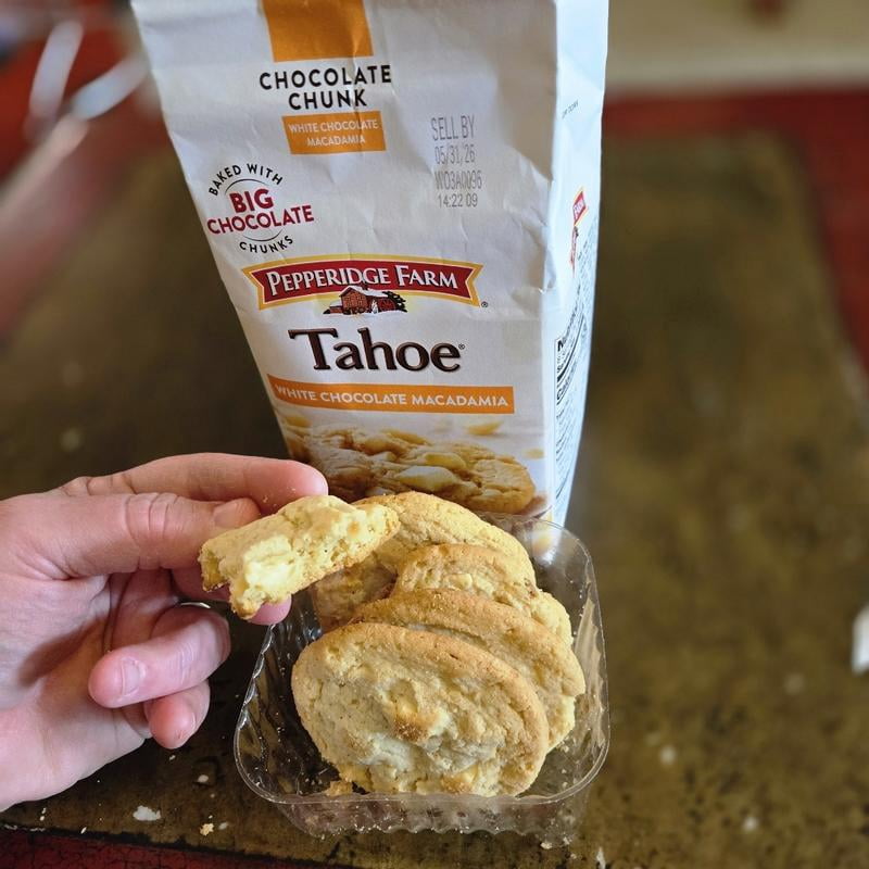 Customer reviews for Pepperidge Farm Tahoe Crispy White Chocolate