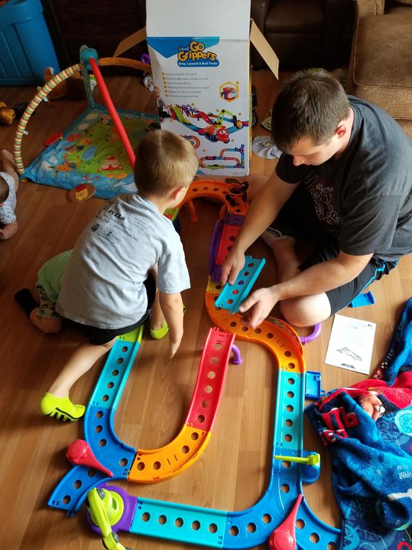 oball go grippers grip launch and roll train track set