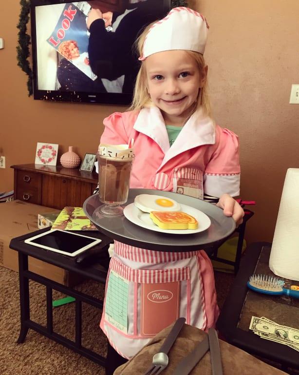 melissa and doug dress up waitress