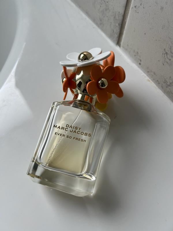 Marc Jacobs Daisy Ever So Fresh Perfume, 2.5 oz, Mango, Pineapple