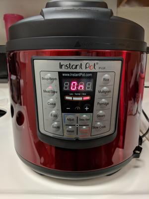 Instant Pot LUX60 V3 6-Quart 6-in-1 Multi-Use Programmable Pressure Cooker,  Slow Cooker, Rice Cooker, Sauté, Steamer, and Warmer 