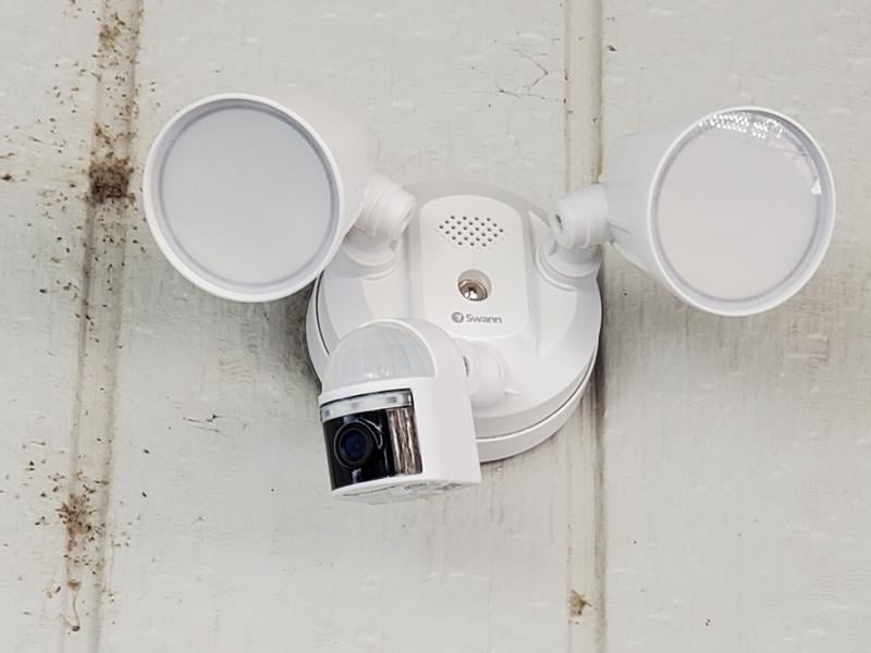 Swann 4K UHD Outdoor Home Security System, Wired Power