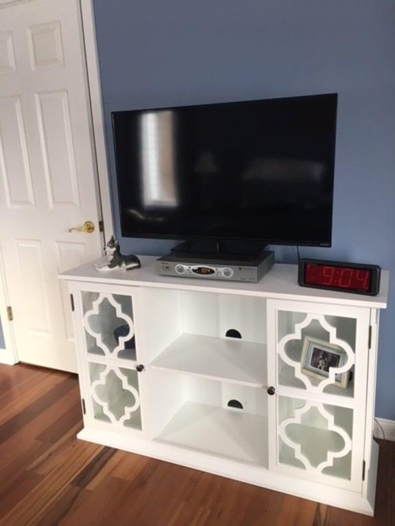 Belham Living Renata Quatrefoil Tv Stand