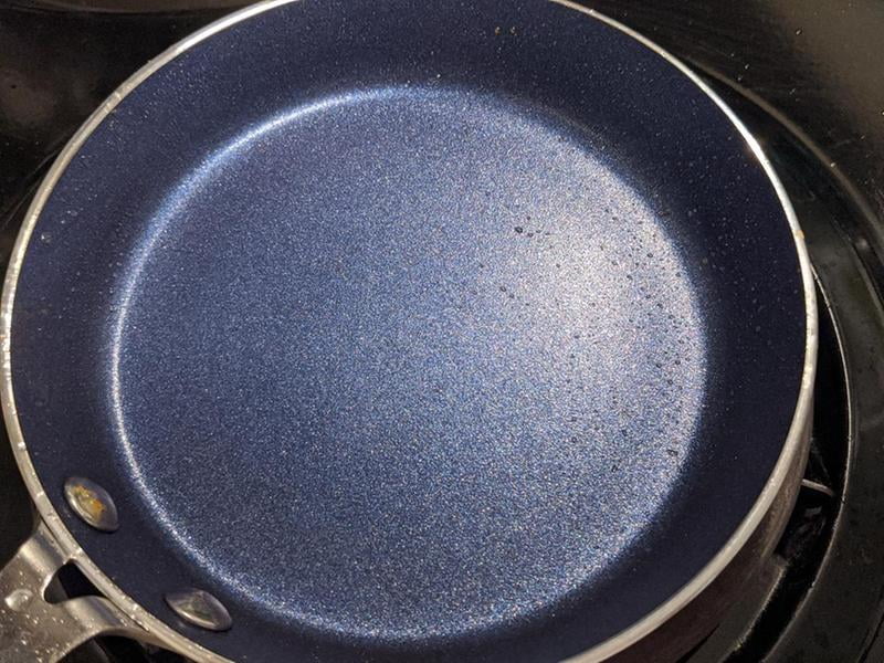  Granitestone Blue Mini Nonstick Egg Pan & Omelet Pan – 5.5”  Single Serve Egg Nonstick/Skillet, Diamond Infused, Small Frying Designed  for Eggs Pancakes, Non Toxic, Dishwasher Safe : Everything Else