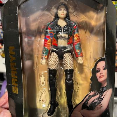AEW Unrivaled Saraya - 6 inch Figure with Entrance Jacket