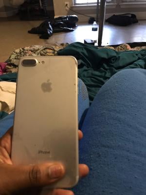 Pre-Owned Apple iPhone 7 Plus - Carrier Unlocked - 256GB Jet Pre-Owned Apple iPhone 7 Plus - Carrier Unlocked - 256GB Jet