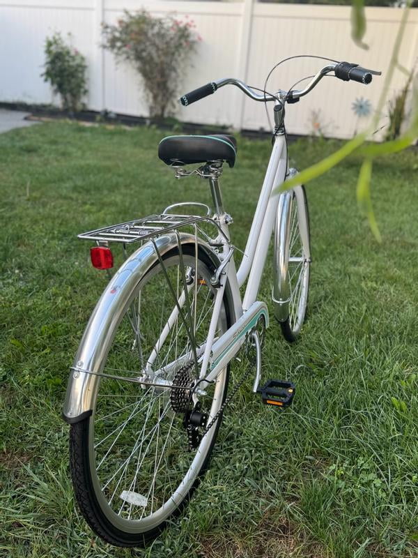 schwinn wayfarer hybrid 700c wheel bicycle Step-Thru Get ready to hit the streets in style with the Schwinn Wayfarer Adult Bike Schwinn Wayfarer Adult Bike Hybrid