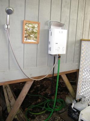 Eccotemp L5 1.5 GPM Portable Outdoor Liquid Propane Tankless Water Heater -  Walmart.com