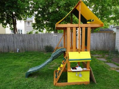 sun bistro swing set
