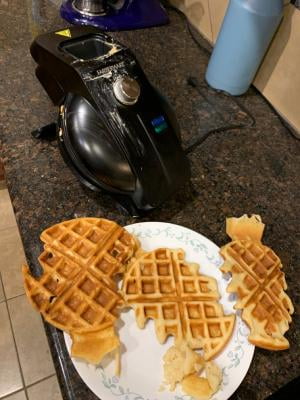 farberware easy pour waffle maker reviews