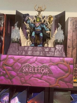 Masters Of The Universe Masterverse – Skeletor & Trono Havoc, Con Luci E Mantello