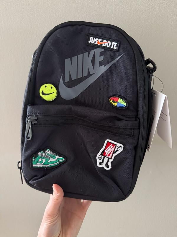 NIKE/バック Amazon.com: NIKE Unisex Elemental Premium Backpack (pack of 1)