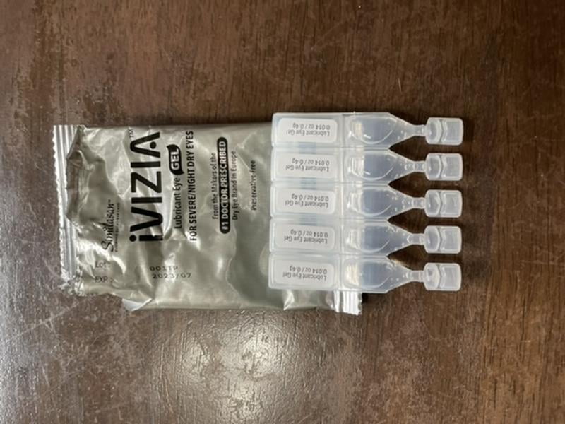 ivizia lubricant eye gel IVIZIA Lubricant Eye Gel Severe Dry Eyes Preservative-Free 30 Vials 0.42oz  x 3 main image 1