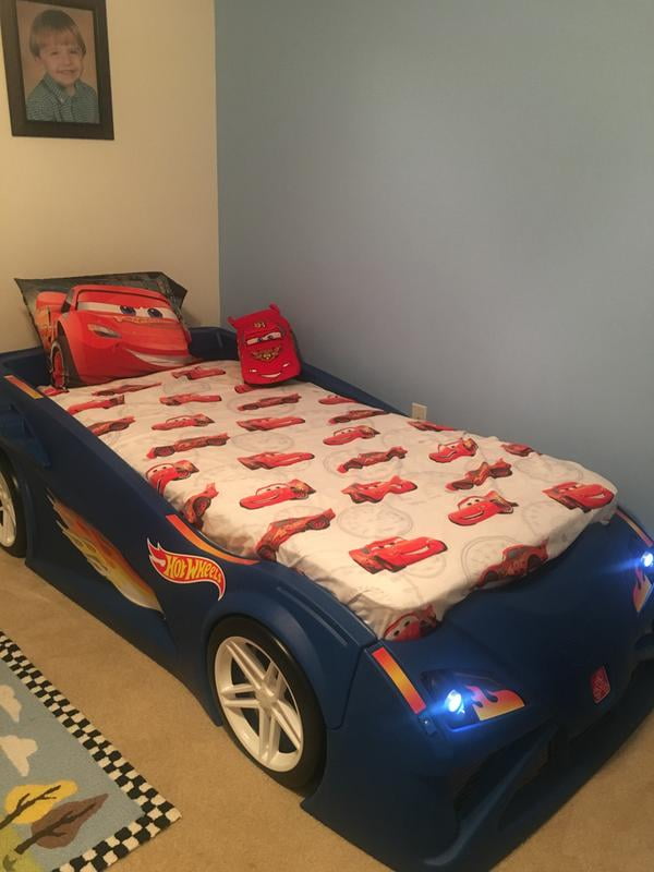 Step2 Hot Wheels Convertible Toddler To Twin Bed Red Walmart Com Walmart Com