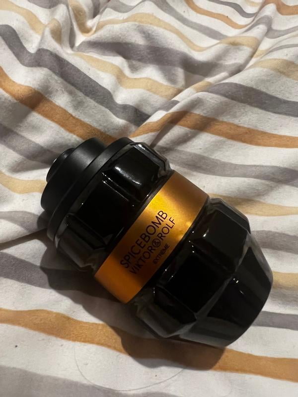 Viktor and Rolf's Spicebomb Extreme Men's Perfume Spray, Seductive