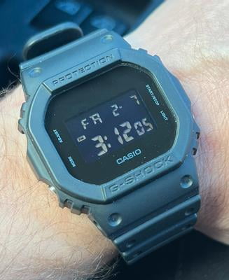 【G-SHOCK】　DW-5600BB DW5600BB-1 | Square Watch: DW5600BB-1 G-SHOCK Square | Casio
