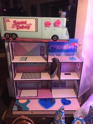 L.O.L Surprise! Home Sweet Dollhouse with 85+ Surprises 