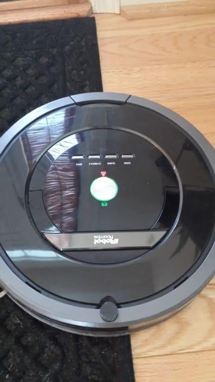 iRobot Roomba 880 本体 iRobot Roomba 880 Robot Vacuum with Manufacturer's Warranty