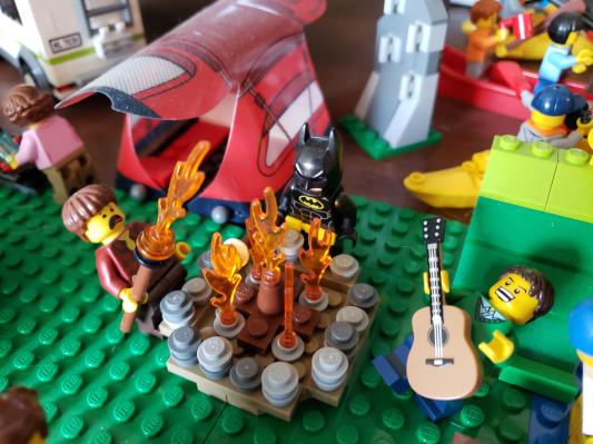 lego outdoor adventure set