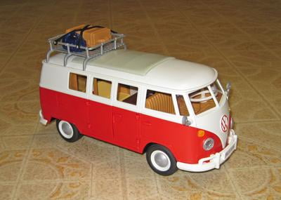 PLAYMOBIL Volkswagen T1 Camping Bus Building Set, 74 Pcs - Walmart.com