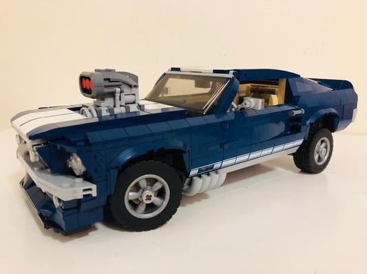 LEGO Creator Expert Ford Mustang 10265 Building Set - Exclusive Advanced  Collector's Car Model, Featuring Detailed Interior, V8 Engine, Home and  Office Display, Collectible for Adults and Teens 
