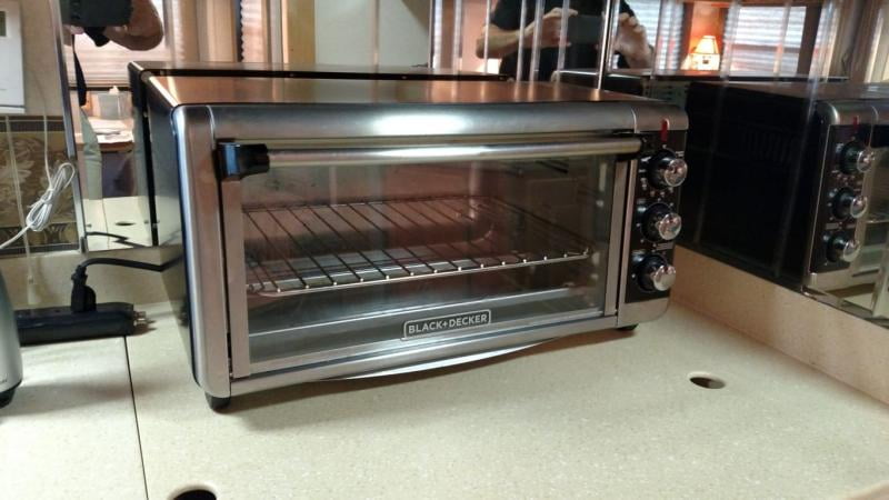 BLACK+DECKER TO3250XSB Extra Wide 8 Slice Convection Toaster Oven  696230891503