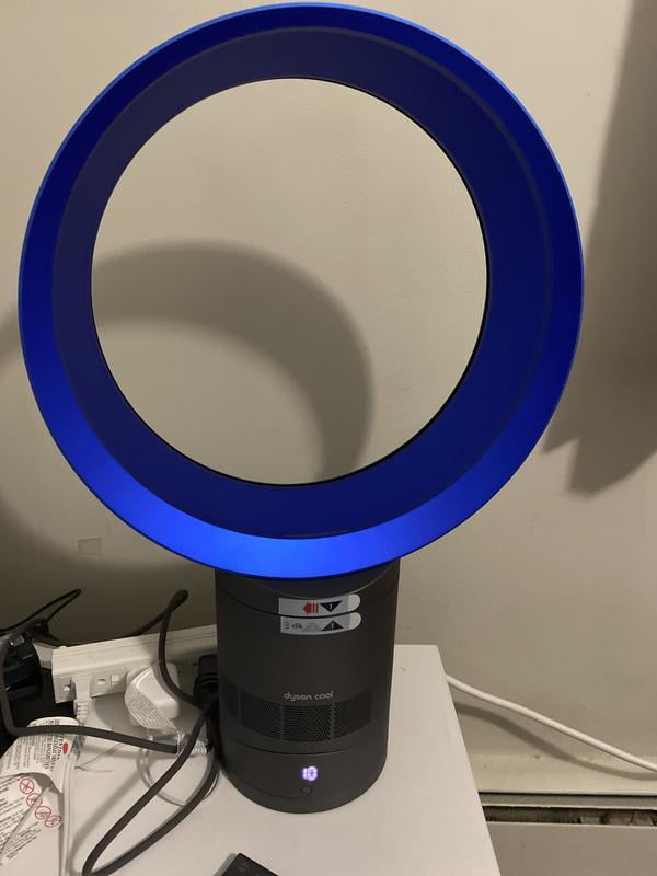 Dyson Cool™ Desk Fan 12” - Walmart.ca