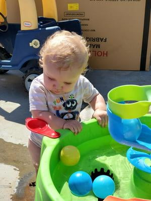 step2 busy ball water table with a scoop and ten balls included