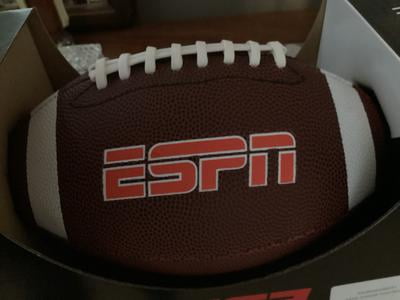 2 pack) ESPN XR3 Official Match Size Football with Anti-Skid
