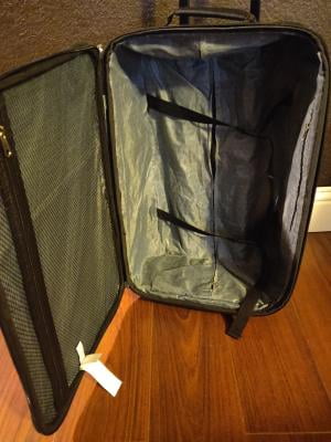 28 inch luggage walmart