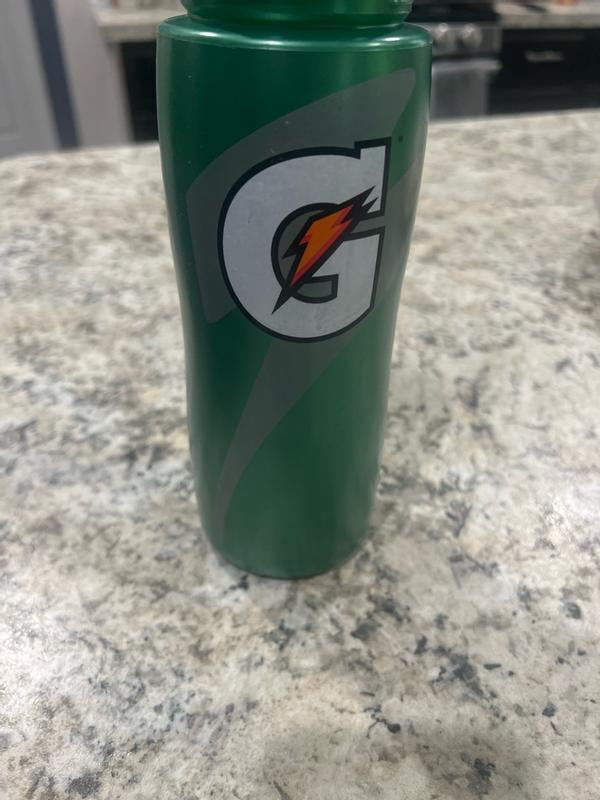 Gatorade 32 oz Water Sport Drinking Squeeze Bottle, Versatile Grip