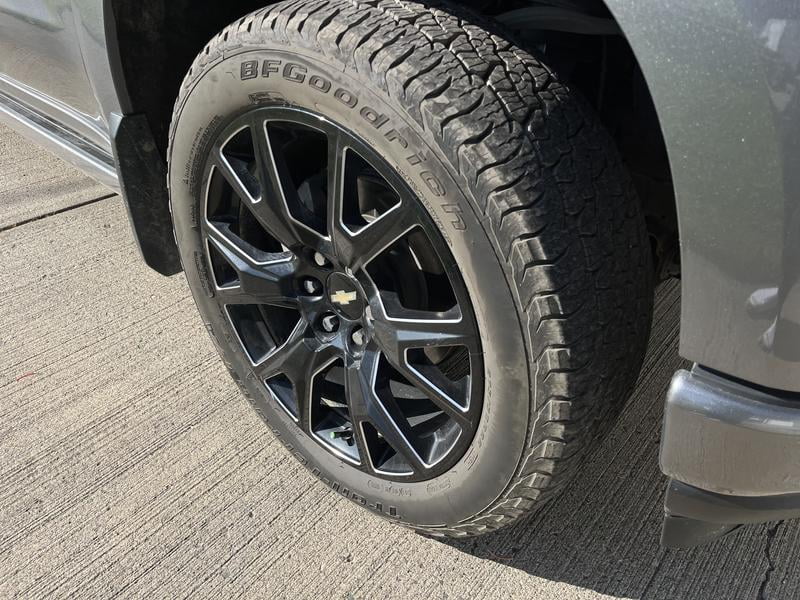 BFGoodrich All-Season Trail-Terrain T/A Tire, 215/60R17 96H