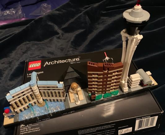 LEGO+LEGO+ARCHITECTURE%3A+Las+Vegas+%2821047%29 for sale online