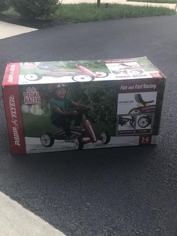 radio flyer pedal car