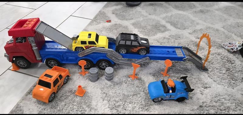 Customer reviews for Kid Connection Jumbo Ramp Hauler Play Set, 16