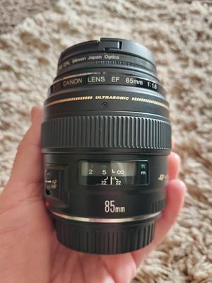 Canon EF 85mm f/1.8 USM Lens - Walmart.ca