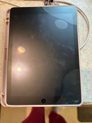 Apple iPad Air - 1st generation - tablet - 16 GB - 9.7