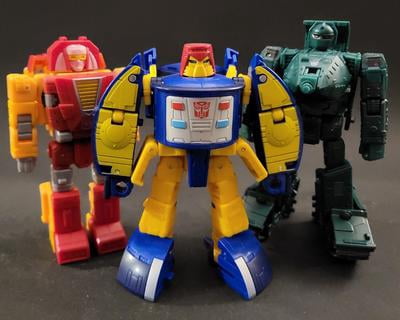 Transformers Generations Selects Legacy Go-Bot Guardians 3pk
