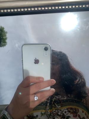 Otterbox Clearly Protected Skin Series Phone Case For Apple Iphone 11 Iphone Xr Clear Walmart Com Walmart Com Otterbox Clearly Protected Skin Series Phone Case For Apple Iphone 11 Iphone Xr Clear Walmart Com Walmart Com
