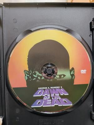 Dawn of the Dead (Original Director's Cut) (DVD), La Entertainment