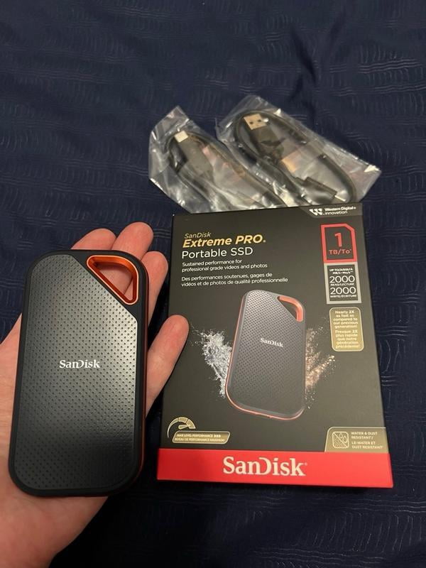 SanDisk 1TB Extreme PRO V2 Portable SSD - USB Extra Memory Flash