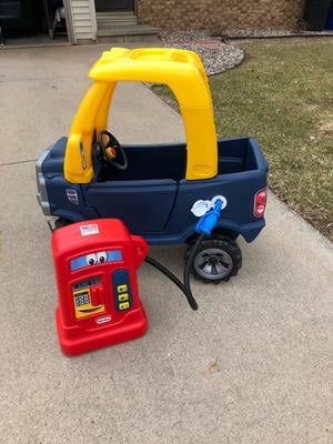 toy gas pump walmart
