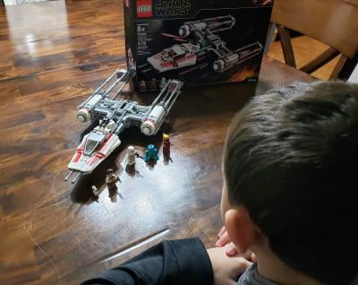 LEGO Star Wars The Rise of Skywalker Resistance Y Wing Starfighter