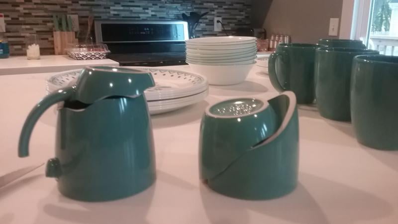 Blue//Turquoise Corelle 3320 Santorini Sky Dinner Set