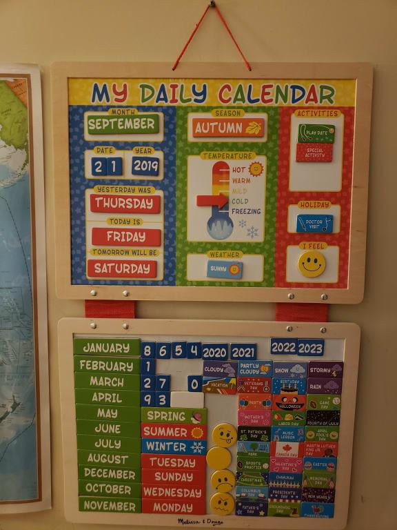 melissa and doug my daily calendar