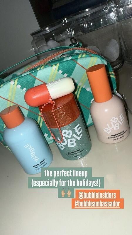 Bubble Holiday Kit Dazzling Days Skincare Set with Refreshing
